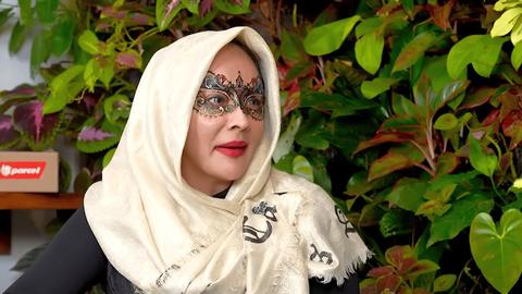 Doktif Files Police Report Against Fitri Salhuteru