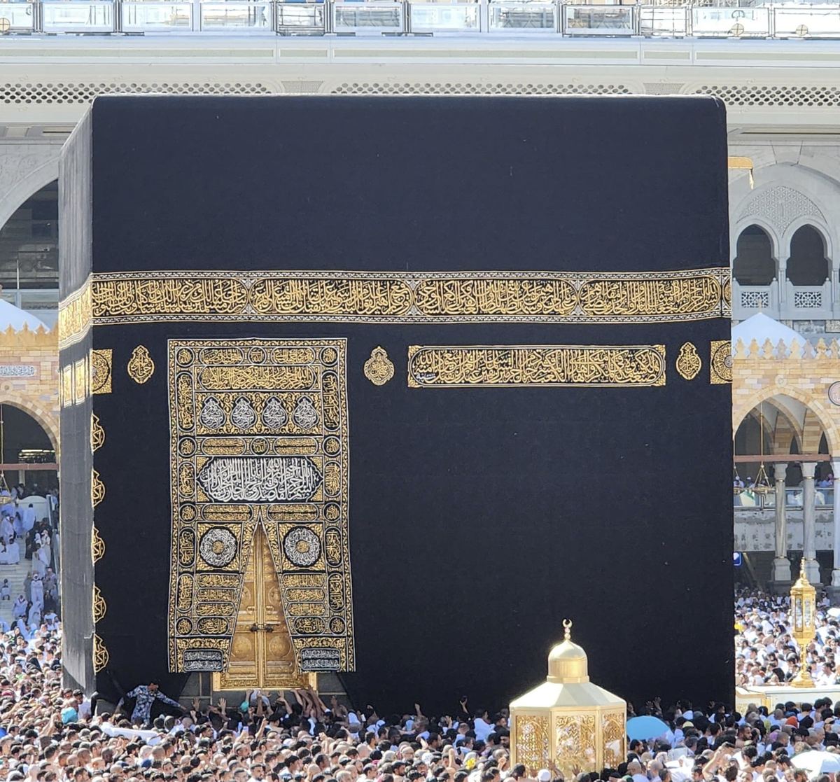 Saudi Ambassador Condemns Houthi Attacks on Makkah-Madinah
