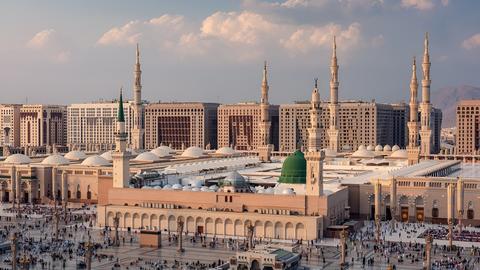 Arab Saudi Pintas Peluru Berpandu Jelajah di Langit Madinah