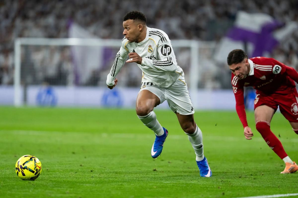 Real Madrid zerlegt Sevilla 4:1: Doppelpack von Mbappe und…