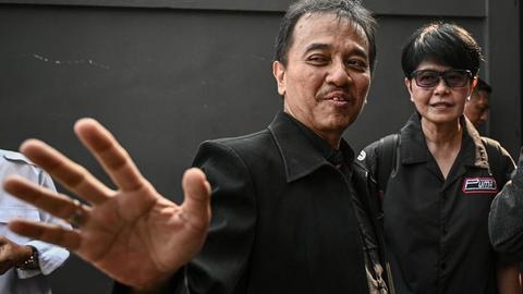 Eksepsi Roy Suryo Ditolak, Perbicaraan Ijazah Jokowi Diteruskan 28 Oktober