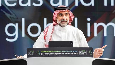 Arabia Saudita pospone foro inversor FII tras ataques hutíes