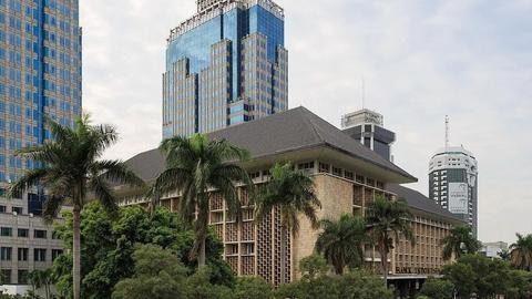 BI Kekal Kadar Faedah Rujukan 5.75%, Kadar Faedah Deposit Naik ke 5%