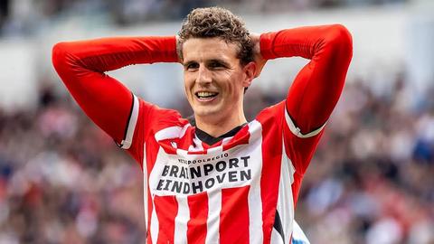 Gol tunggal Guus Til bawa PSV menang 1-0 di kandang Porto