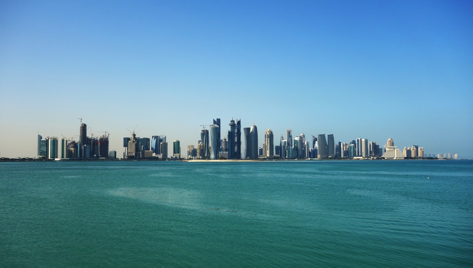 مذكرة بدر: تركيا وقطر وباكستان وإندونيسيا تتفق على تعاون دفاعي