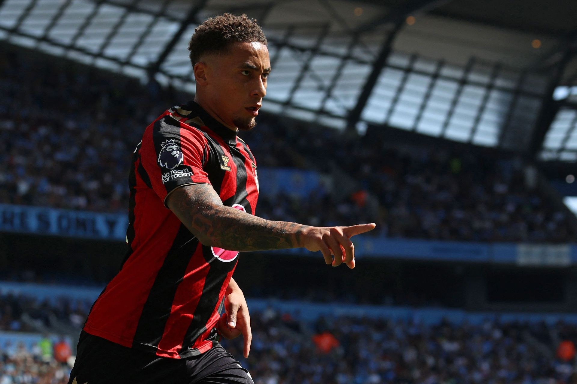 ボーンマス、ヨーロッパリーグでACミランを3-0で粉砕
