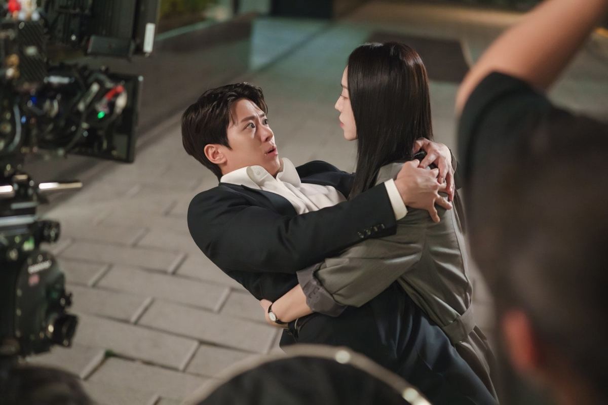 11月2026年放送開始の新韓国ドラマ:『Doctor X』から『Between Steps』まで