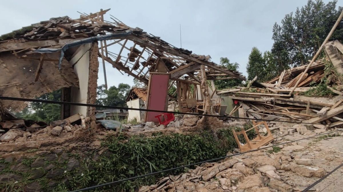 Gempa Beruntun Guncang Sukabumi dan Bogor, Ini Penyebabnya