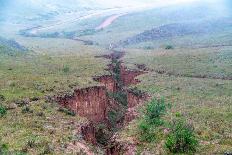 Gempa Beruntun Guncang Sukabumi dan Bogor, Ini Penyebabnya