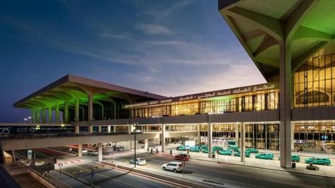 Houthi Serang Bandara Riyadh: 13 Tewas, 309 Terluka