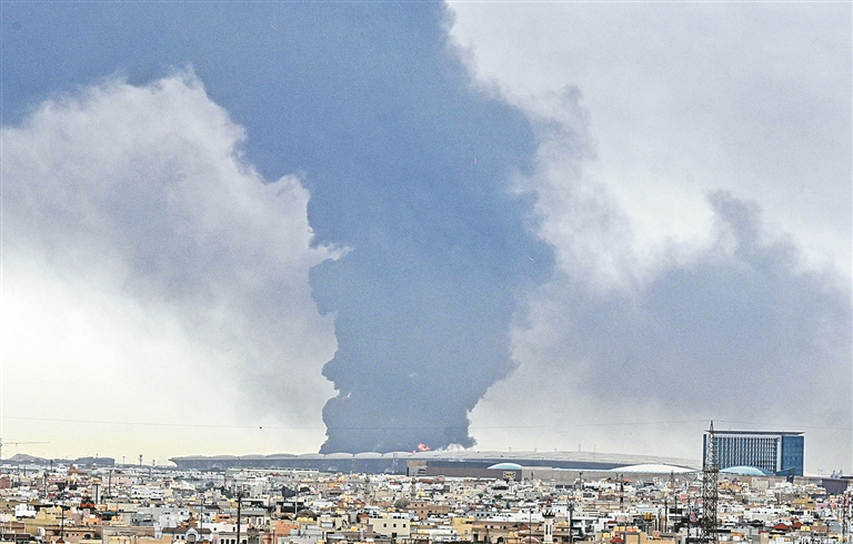 胡塞武装袭击利雅得机场：13人死亡，309人受伤