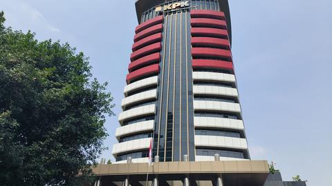 KPK Detiene a 7 Funcionarios del BBPJN Sumut por Caso de Soborno en…