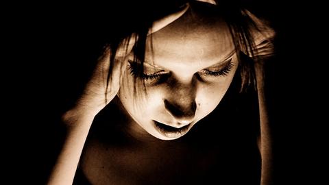 Migraine : causes et moyens de la soulager