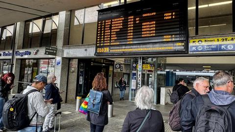 意大利航班罢工：易捷航空200架次飞往英国的航班取消