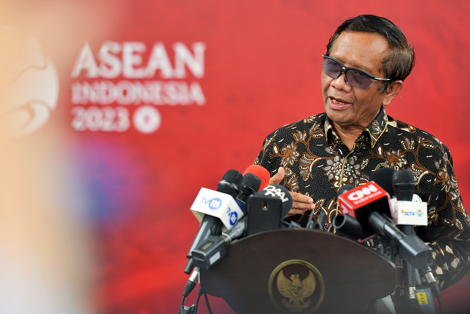 Tinjauan SMRC: Mahfud MD tewaskan Anies, Ahok, hingga KDM